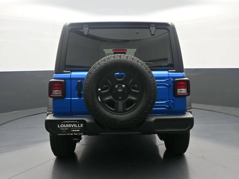Used 2026 Jeep Wrangler Unlimited Sport AWD/4WD image 6