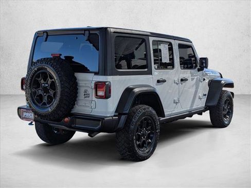 Used 2023 Jeep Wrangler Unlimited AWD/4WD image 5