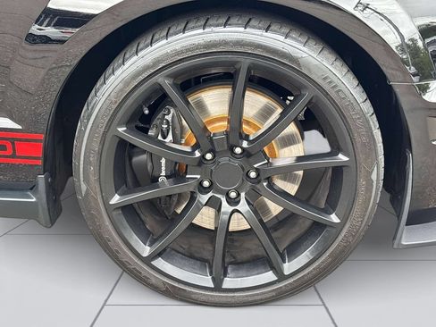 Used 2009 Ford Mustang Shelby GT500 RWD image 33