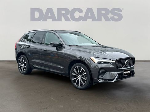 Certified 2025 Volvo XC60 B5 Plus AWD/4WD image 1