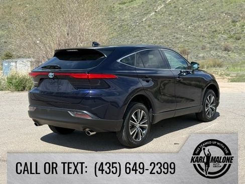 Used 2024 Toyota Venza LE AWD/4WD image 5