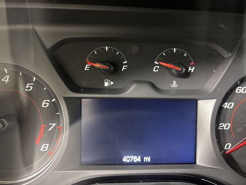 Used 2023 Chevrolet Camaro LT RWD image 15