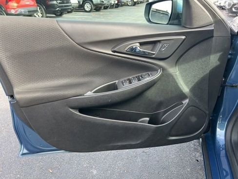 Used 2024 Chevrolet Malibu LT image 26