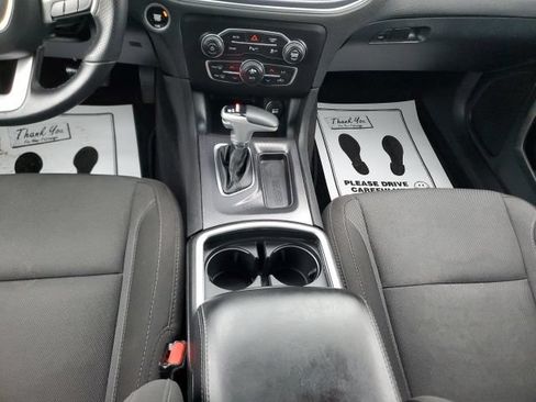 Used 2018 Dodge Charger R/T RWD image 21