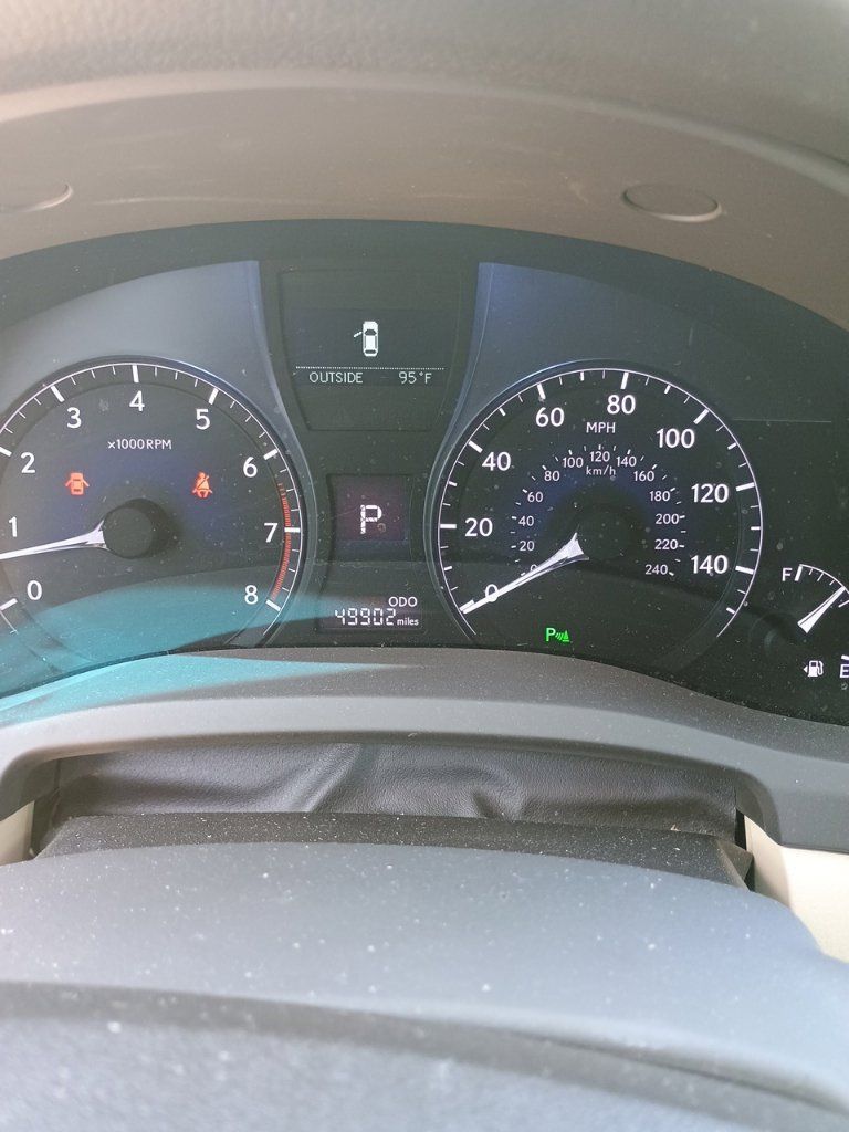 Used 2013 Lexus RX 350 AWD w/ Navigation Pkg image 2
