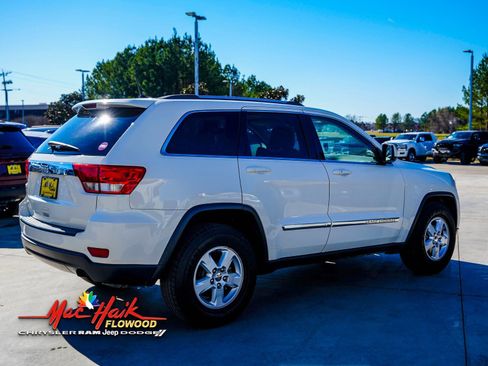 Used 2012 Jeep Grand Cherokee Laredo w/ Laredo E Group image 7