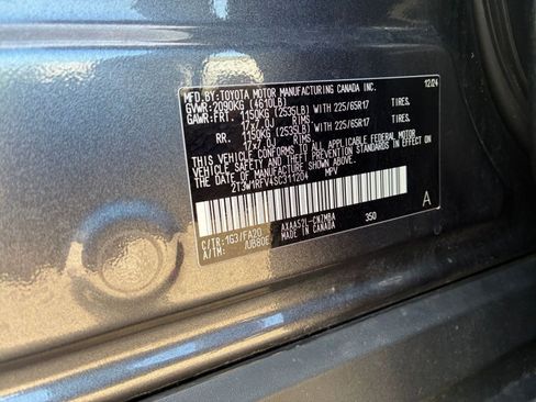 Used 2025 Toyota RAV4 XLE image 29