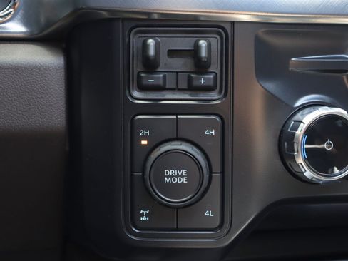 Used 2025 Ford F350 King Ranch AWD/4WD image 24