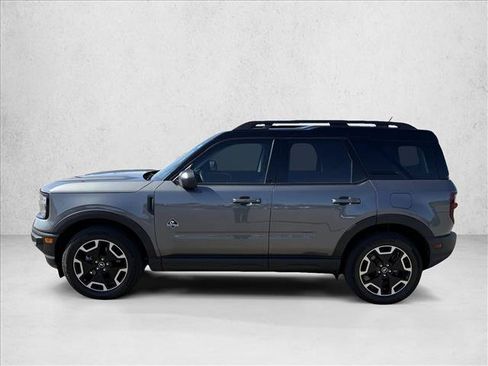 Used 2023 Ford Bronco Sport Outer Banks w/ Tech Package AWD/4WD image 9