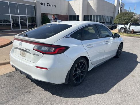 Used 2023 Honda Civic Sport Touring image 6