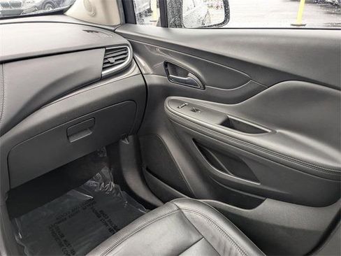 Used 2017 Buick Encore Essence image 19