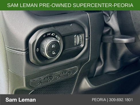 Used 2025 Jeep Gladiator Sport AWD/4WD image 10