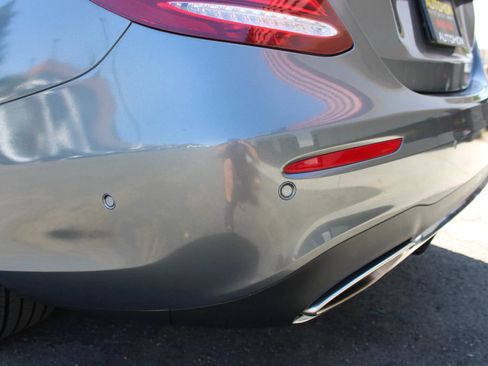 Used 2019 Mercedes-Benz E 300 w/ Premium 1 Package image 41