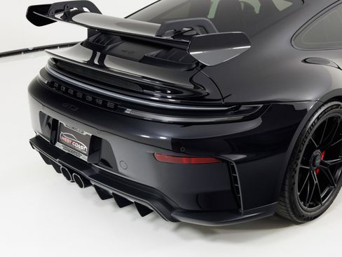 Used 2025 Porsche 911 GT3 RWD image 69
