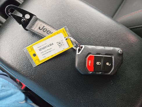 Used 2019 Jeep Wrangler Rubicon image 14