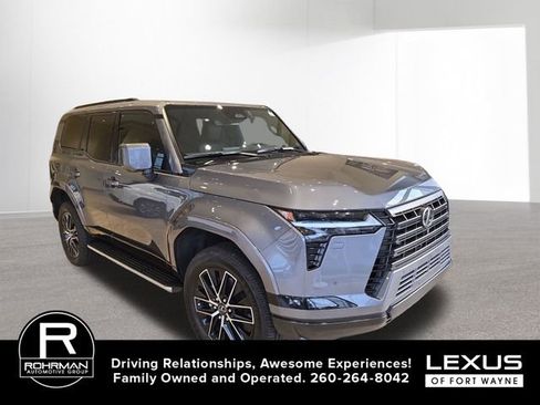 Used 2024 Lexus GX 550 w/ Accessory Package (2T) AWD/4WD image 5