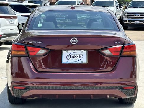 Used 2023 Nissan Altima 2.5 SV FWD image 5