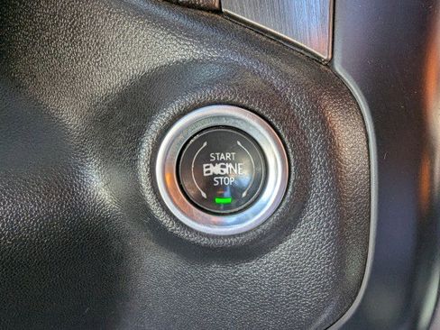 Used 2021 GMC Sierra 2500 AT4 AWD/4WD image 19