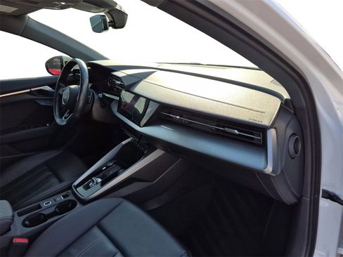 Used 2023 Audi A3 2.0T Premium image 28