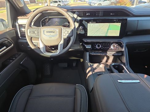 New 2026 GMC Sierra 2500 Denali image 10