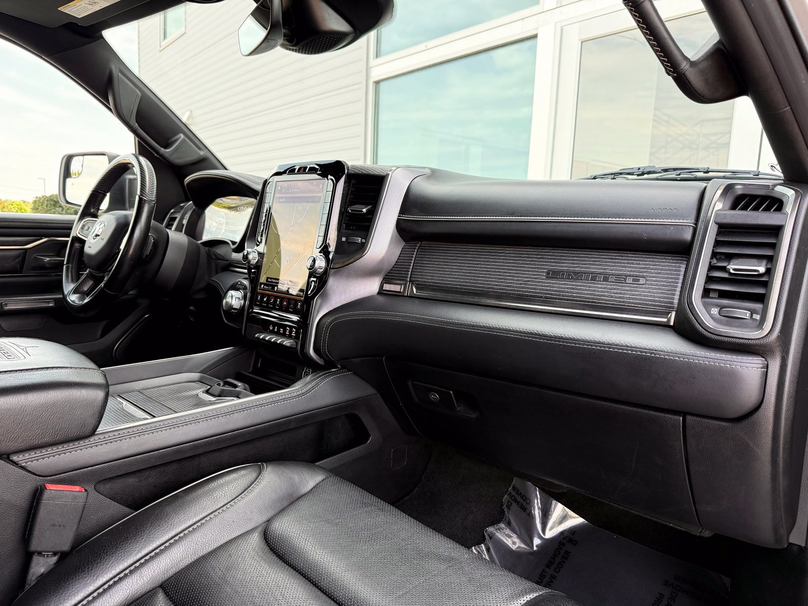Used 2021 RAM 1500 Limited w/ Body Color Bumper Group AWD/4WD image 35