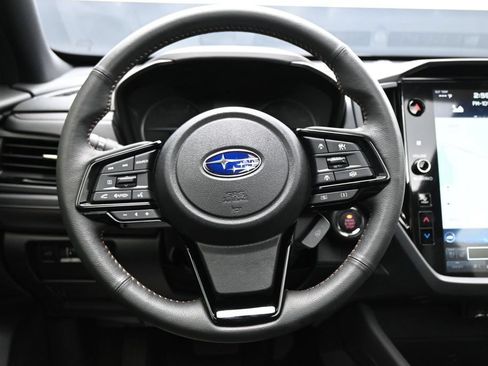 Used 2025 Subaru Forester Touring AWD/4WD image 16