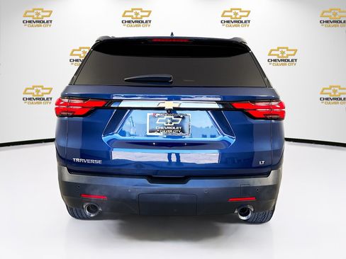 Used 2023 Chevrolet Traverse LT w/ LPO, Floor Liner Package FWD image 7