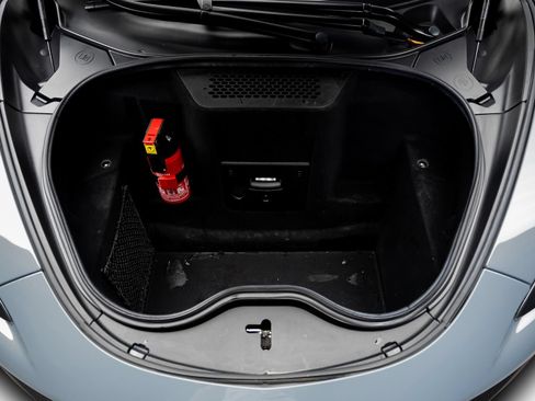 Used 2019 McLaren 600LT RWD image 53