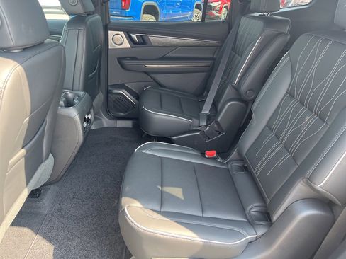 New 2026 Buick Enclave Avenir w/ Super Cruise Package image 15