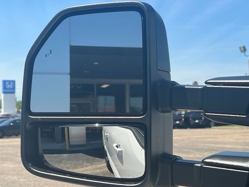 New 2026 Ford F250 Platinum AWD/4WD image 13