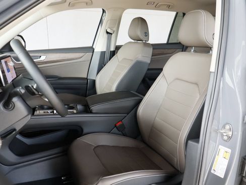 New 2026 Volkswagen Atlas SEL AWD/4WD image 8