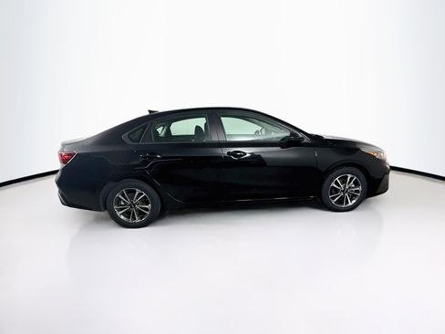 Used 2024 Kia Forte LXS FWD image 2