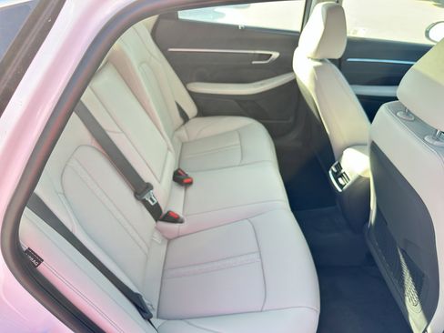 New 2025 Hyundai Sonata Limited image 35