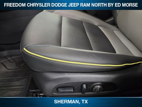 Used 2025 Chevrolet TrailBlazer ACTIV w/ Convenience Package image 18