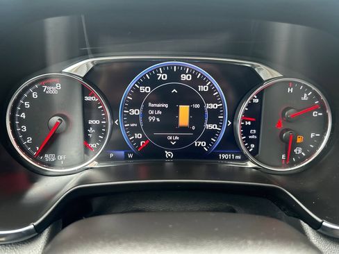 Used 2023 Chevrolet Blazer Premier w/ Enhanced Convenience Package FWD image 26
