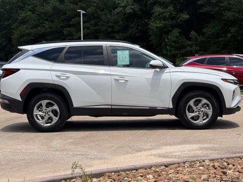 Certified 2024 Hyundai Tucson SEL AWD/4WD image 10