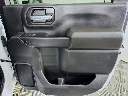 Used 2024 Chevrolet Silverado 2500 Custom w/ Custom Convenience Package AWD/4WD image 25