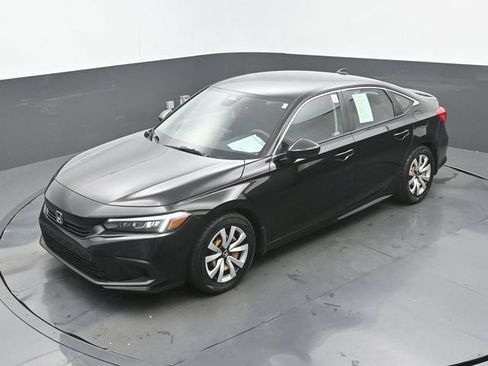 Used 2023 Honda Civic LX image 31