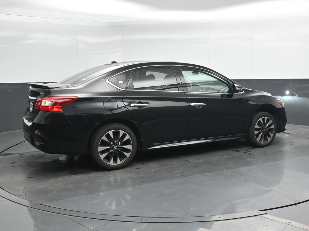 Used 2019 Nissan Sentra SR FWD image 3