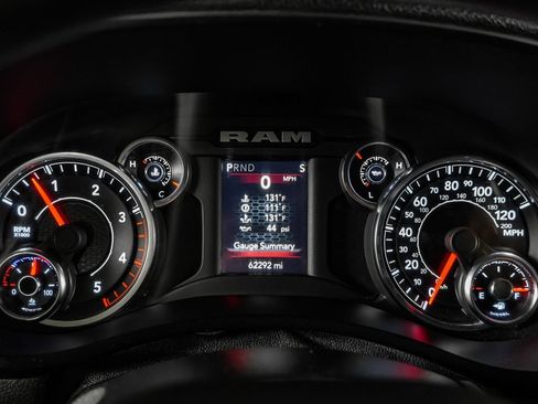 Used 2022 RAM 2500 Big Horn AWD/4WD image 19