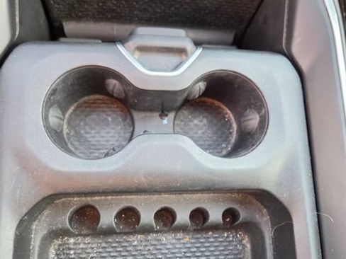 Used 2022 RAM 1500 Big Horn AWD/4WD image 10