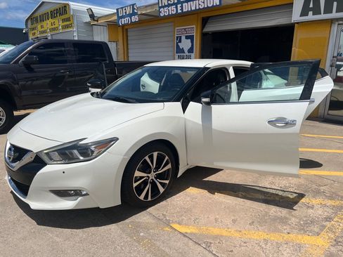 Used 2017 Nissan Maxima 3.5 SV FWD image 9