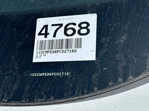 Used 2023 Volkswagen ID.4 Pro RWD image 4