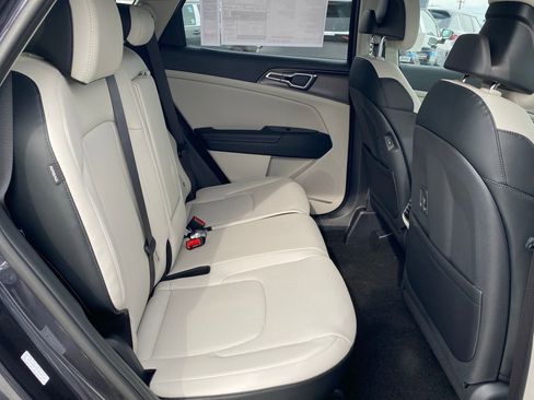 New 2026 Kia Sportage EX image 22