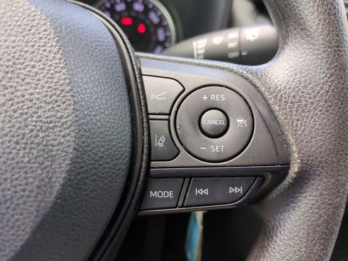 Certified 2022 Toyota RAV4 LE image 23