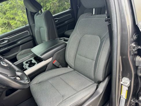 Used 2019 RAM 1500 Big Horn RWD image 14