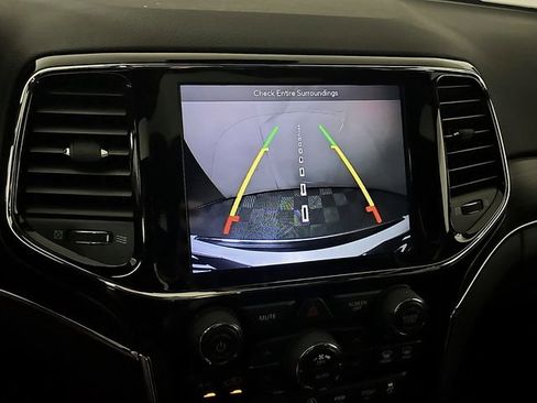 Used 2019 Jeep Grand Cherokee Limited AWD/4WD image 19