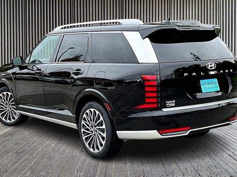 New 2026 Hyundai Palisade Calligraphy image 3