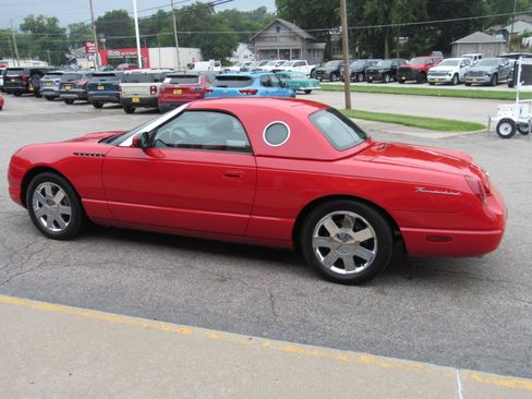 Used 2002 Ford Thunderbird RWD image 7