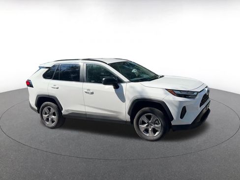Used 2025 Toyota RAV4 LE image 2